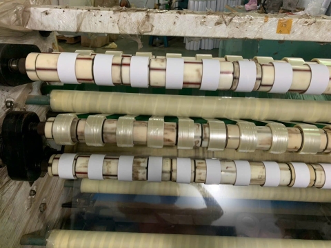 CẮT THEO KHỔ CHO BĂNG KEO